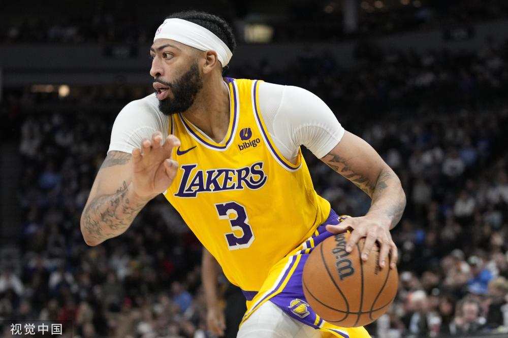 暴露在公众 暴露在公众